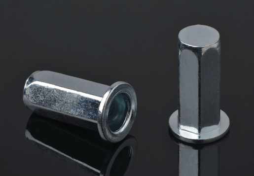 Testa piatta in acciaio Full Hex Body Rivet dado a estremità chiusa